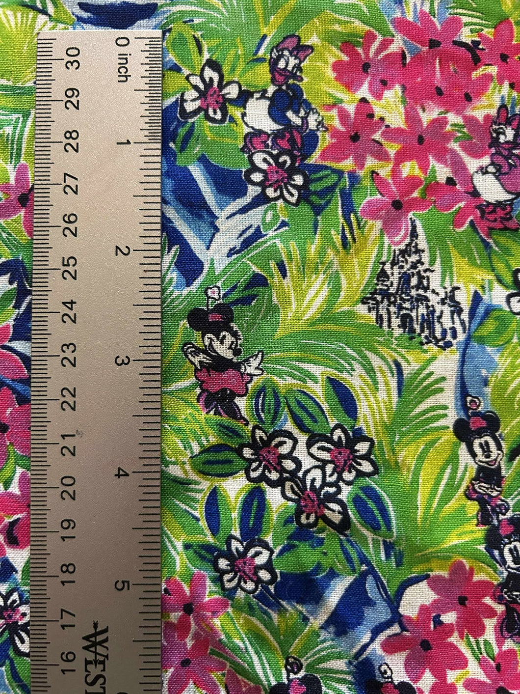 Custom Printed 100% Cotton Disney Minnie and Daisy Tropics Fabric