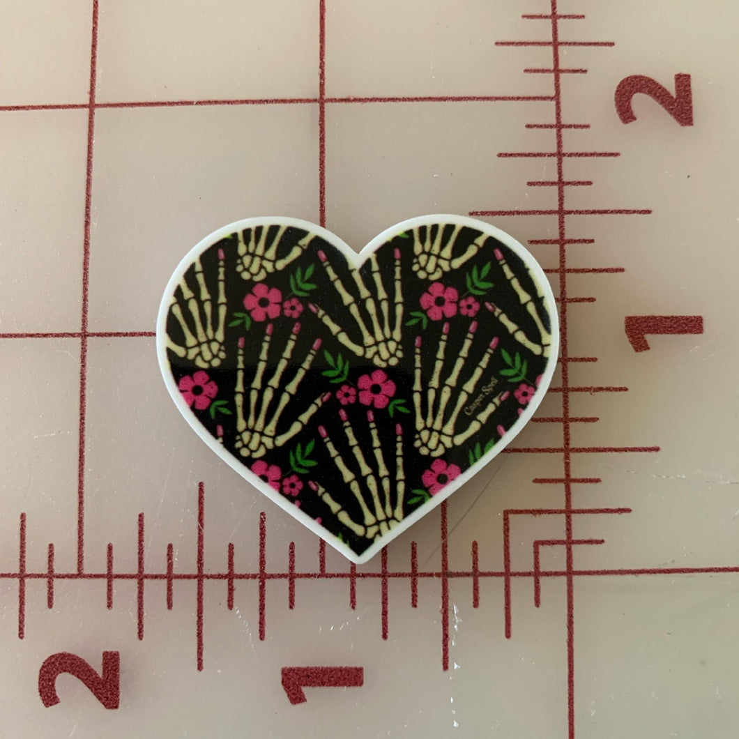 Manicure to Die For Skeleton Print heart Flat back Printed Resin